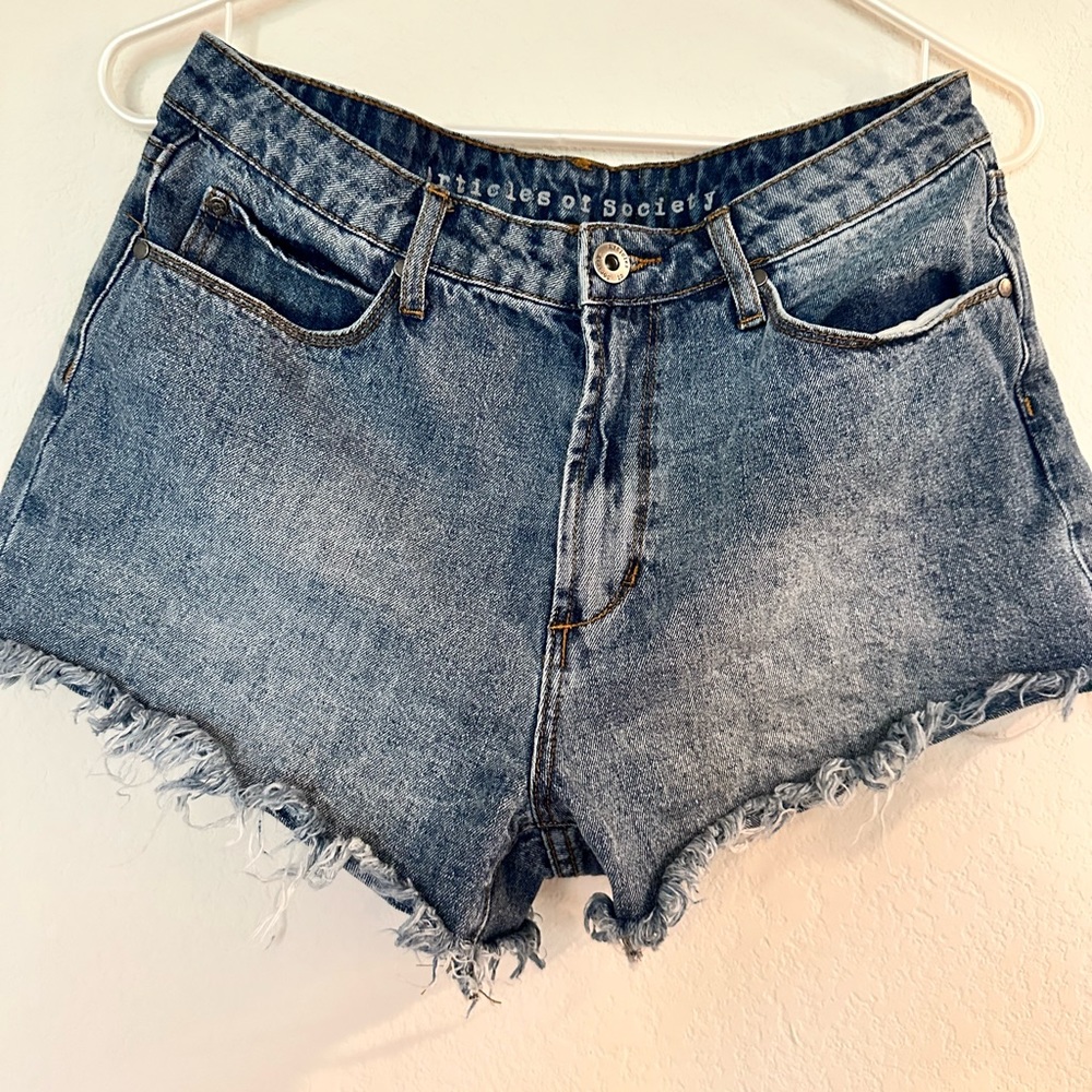 Cut off Jean Shorts size 28 Articles of Society